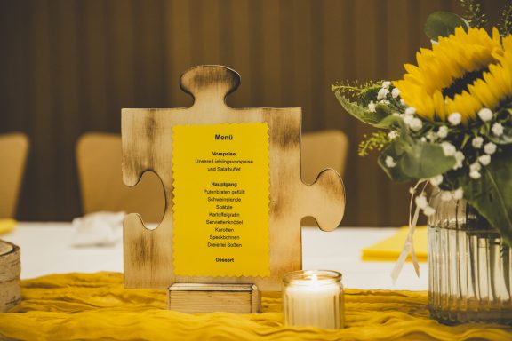 Menükarte aus Holz, Puzzle